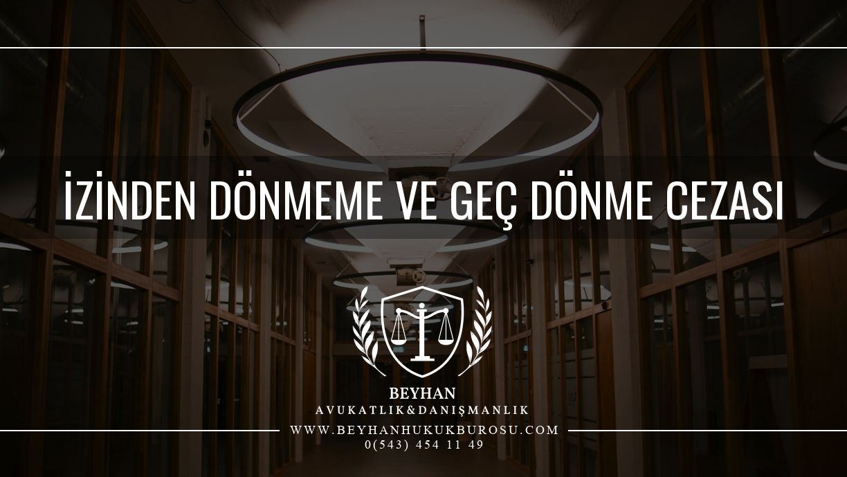 Tavan ışıklı ve cam duvarlı boş bir koridor, izinden dönmeme konusunu anlatan fotoğraf
