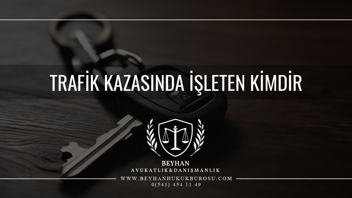 Trafik Kazasında İşleten Kimdir 2026 Koyu ahşap masada duran araç anahtarı; trafik kazasında işleten kimdir sorusunu temsil eder